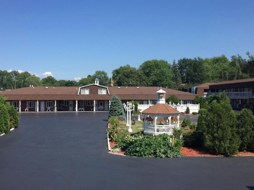 Lockport Inn and Suites Image 18