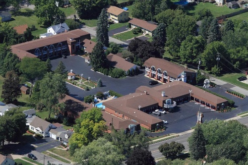 Lockport Inn and Suites image 21